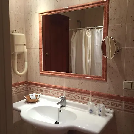 El Pilar Hotel La Carlota